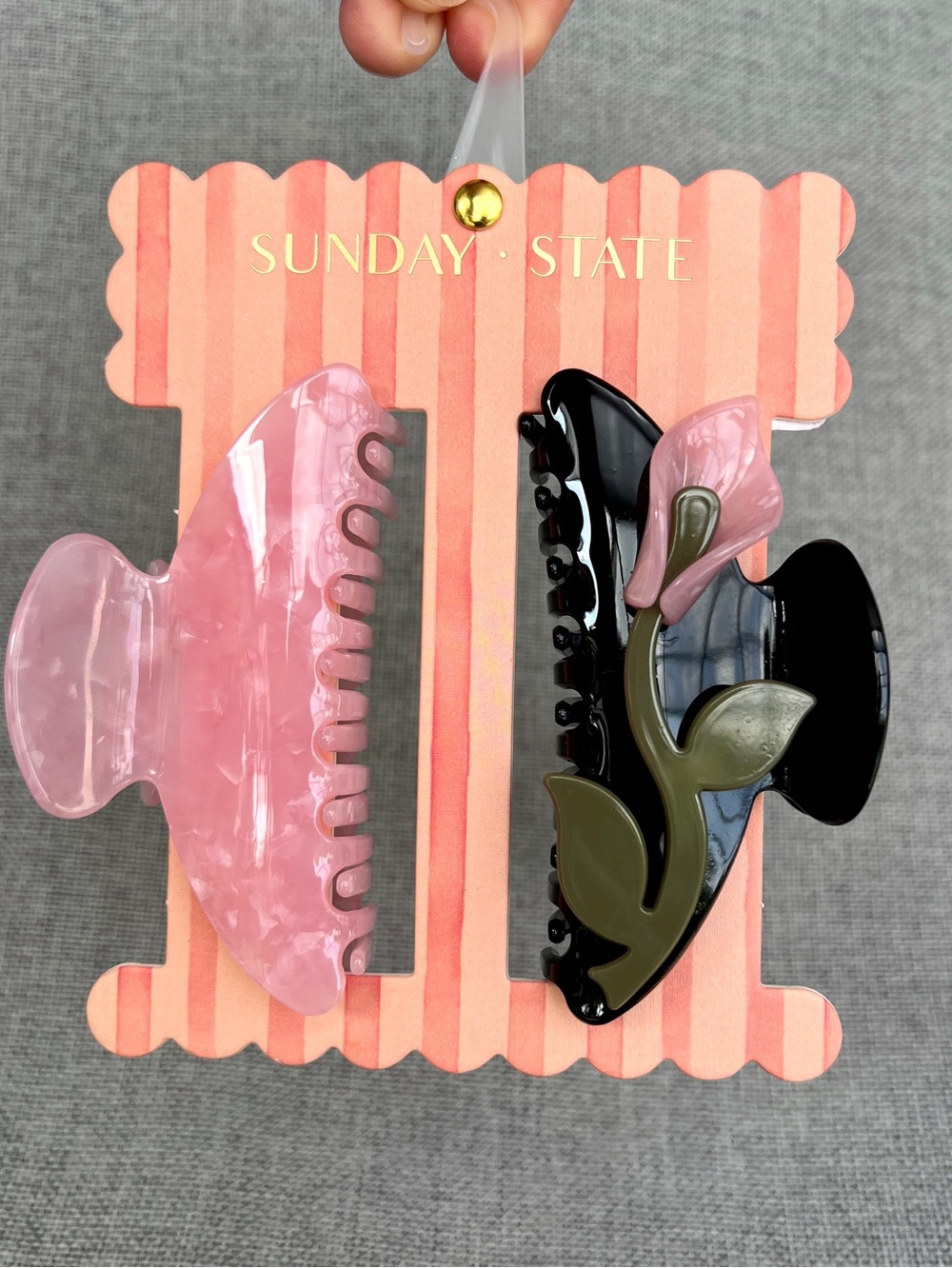 Sunday State set of 2 hairclip pink black floral